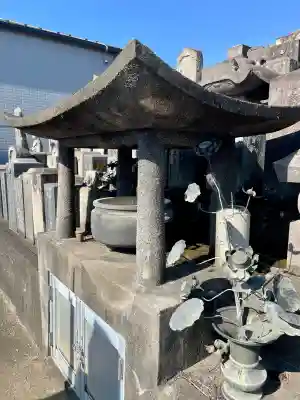 天王院の{uncategorized: "未分類", other: "その他", undefined: "問題あり", building: "その他建物", grave: "お墓", sacred_gate: "鳥居", guardian: "狛犬", statue: "像", buddha: "仏像", history: "歴史", nature: "自然", garden: "庭園", animal: "動物", pagoda: "塔", temizu: "手水舎", mountain_gate: "山門・神門", sanctuary: "本殿・本堂", subordinate: "末社・摂社", art: "芸術", scenery: "景色", jizo: "地蔵", ema: "絵馬", goshuin: "御朱印", omikuji: "おみくじ", items: "授与品その他", amulet: "お守り", goshuincho: "御朱印帳", eats: "食事", festival: "お祭り", votive_dance: "神楽", shichigosan: "七五三参", wedding: "結婚式", experience: "体験その他", initially: "初詣", around: "周辺", anti_infection: "感染症対策"}