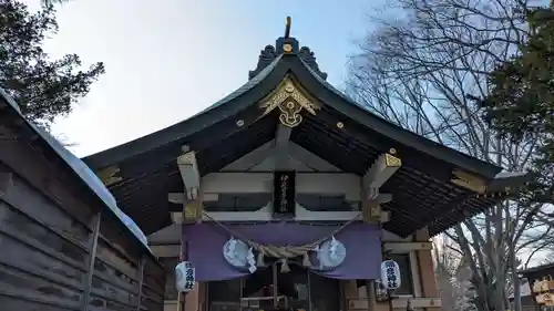 彌彦神社　(伊夜日子神社)の本殿・本堂