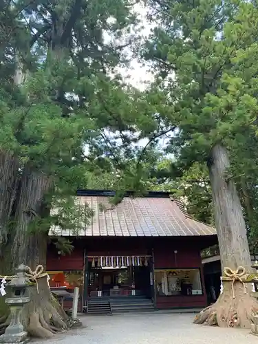 北口本宮冨士浅間神社の本殿・本堂