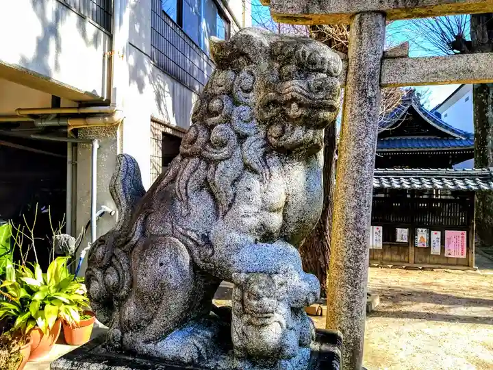 熊野社(犬山熊野神社)の狛犬