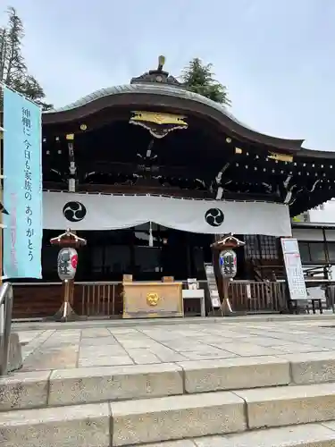 尾久八幡神社の本殿・本堂