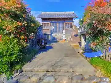 瀧神社(萩原町滝)の本殿・本堂