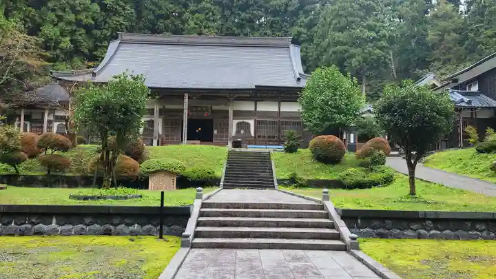 耕雲寺(新潟県)