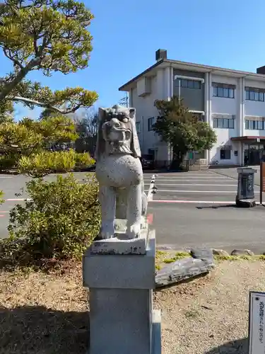 比佐豆知神社の狛犬