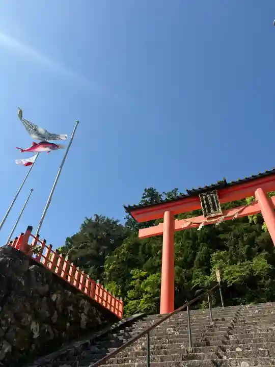 熊野那智大社の{uncategorized: "未分類", other: "その他", undefined: "問題あり", building: "その他建物", grave: "お墓", sacred_gate: "鳥居", guardian: "狛犬", statue: "像", buddha: "仏像", history: "歴史", nature: "自然", garden: "庭園", animal: "動物", pagoda: "塔", temizu: "手水舎", mountain_gate: "山門・神門", sanctuary: "本殿・本堂", subordinate: "末社・摂社", art: "芸術", scenery: "景色", jizo: "地蔵", ema: "絵馬", goshuin: "御朱印", omikuji: "おみくじ", items: "授与品その他", amulet: "お守り", goshuincho: "御朱印帳", eats: "食事", festival: "お祭り", votive_dance: "神楽", shichigosan: "七五三参", wedding: "結婚式", experience: "体験その他", initially: "初詣", around: "周辺", anti_infection: "感染症対策"}
