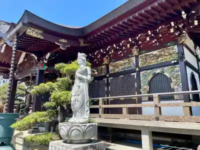 光明院の{uncategorized: "未分類", other: "その他", undefined: "問題あり", building: "その他建物", grave: "お墓", sacred_gate: "鳥居", guardian: "狛犬", statue: "像", buddha: "仏像", history: "歴史", nature: "自然", garden: "庭園", animal: "動物", pagoda: "塔", temizu: "手水舎", mountain_gate: "山門・神門", sanctuary: "本殿・本堂", subordinate: "末社・摂社", art: "芸術", scenery: "景色", jizo: "地蔵", ema: "絵馬", goshuin: "御朱印", omikuji: "おみくじ", items: "授与品その他", amulet: "お守り", goshuincho: "御朱印帳", eats: "食事", festival: "お祭り", votive_dance: "神楽", shichigosan: "七五三参", wedding: "結婚式", experience: "体験その他", initially: "初詣", around: "周辺", anti_infection: "感染症対策"}