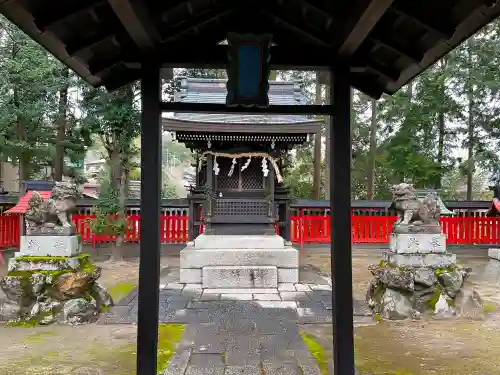 那波加神社の本殿