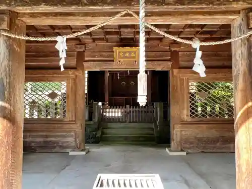 荒城神社の本殿