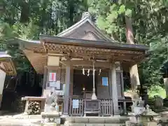 九頭龍神社の本殿