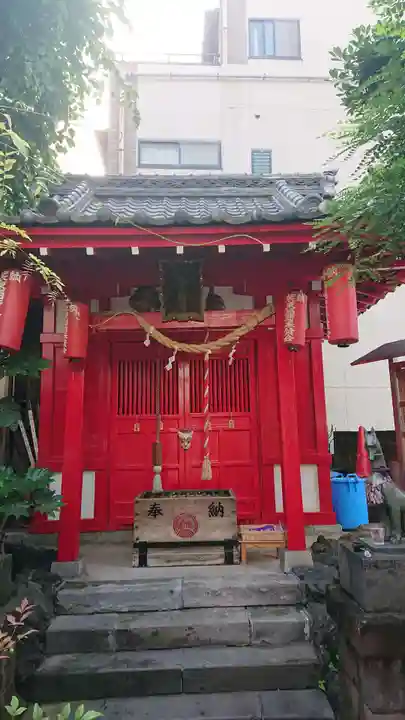 装束稲荷神社(王子稲荷神社境外摂社)の本殿・本堂