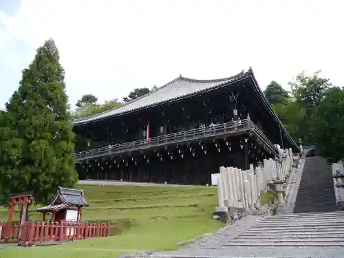 東大寺二月堂の末社