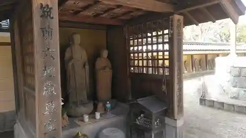 東長寺の地蔵