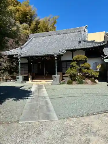 持明院の{uncategorized: "未分類", other: "その他", undefined: "問題あり", building: "その他建物", grave: "お墓", sacred_gate: "鳥居", guardian: "狛犬", statue: "像", buddha: "仏像", history: "歴史", nature: "自然", garden: "庭園", animal: "動物", pagoda: "塔", temizu: "手水舎", mountain_gate: "山門・神門", sanctuary: "本殿・本堂", subordinate: "末社・摂社", art: "芸術", scenery: "景色", jizo: "地蔵", ema: "絵馬", goshuin: "御朱印", omikuji: "おみくじ", items: "授与品その他", amulet: "お守り", goshuincho: "御朱印帳", eats: "食事", festival: "お祭り", votive_dance: "神楽", shichigosan: "七五三参", wedding: "結婚式", experience: "体験その他", initially: "初詣", around: "周辺", anti_infection: "感染症対策"}
