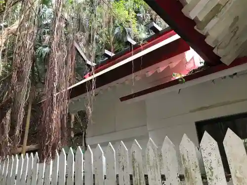 御崎神社の本殿