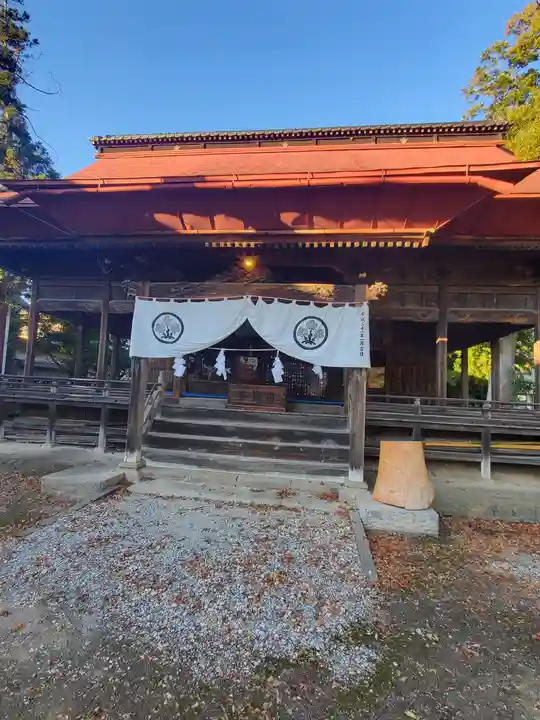 頤氣神社(長野県)