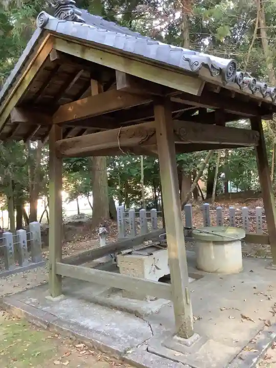 熊野社(塔野地東屋敷)の手水舎