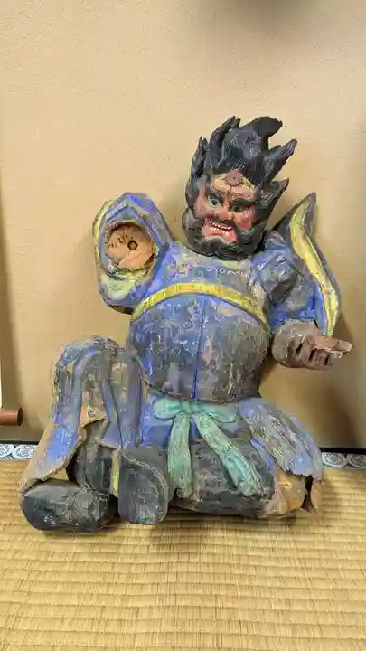 大宮・大原神社の像