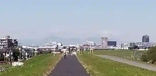 小向三輪神社の周辺