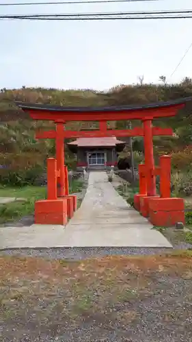 島古丹稲荷神社の鳥居