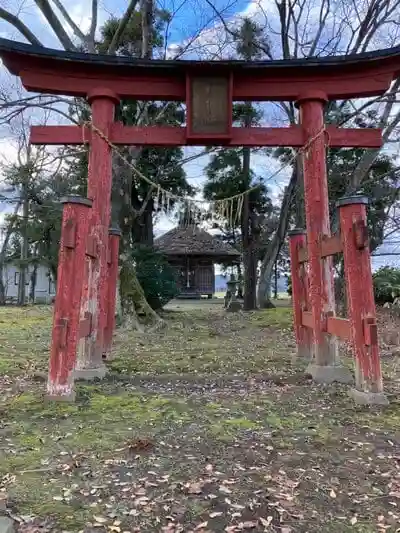 鞍掛神社の鳥居