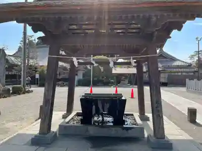 箭弓稲荷神社の手水舎