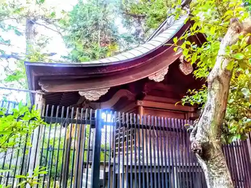 八幡社　春日社合殿の本殿