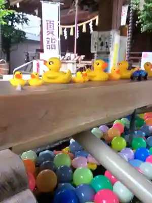 鳩森八幡神社の手水舎