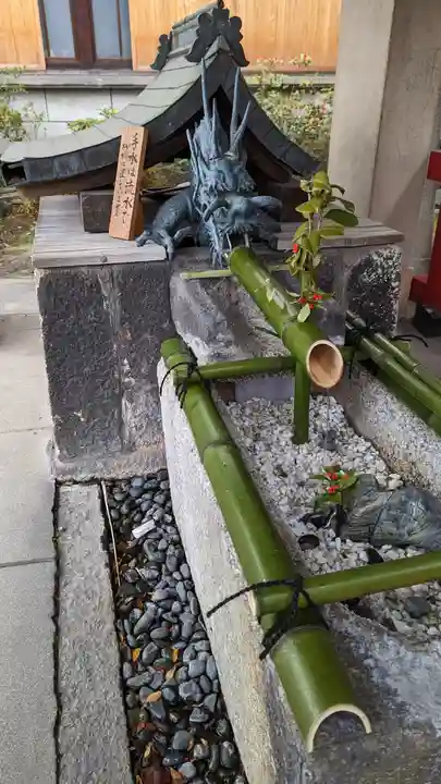 六孫王神社の手水舎