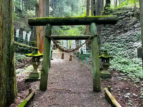 荒神社の鳥居