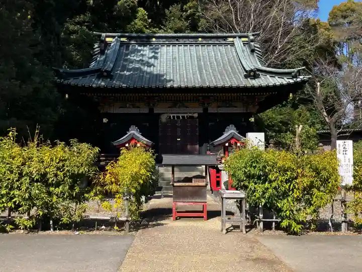 静岡浅間神社の{uncategorized: "未分類", other: "その他", undefined: "問題あり", building: "その他建物", grave: "お墓", sacred_gate: "鳥居", guardian: "狛犬", statue: "像", buddha: "仏像", history: "歴史", nature: "自然", garden: "庭園", animal: "動物", pagoda: "塔", temizu: "手水舎", mountain_gate: "山門・神門", sanctuary: "本殿・本堂", subordinate: "末社・摂社", art: "芸術", scenery: "景色", jizo: "地蔵", ema: "絵馬", goshuin: "御朱印", omikuji: "おみくじ", items: "授与品その他", amulet: "お守り", goshuincho: "御朱印帳", eats: "食事", festival: "お祭り", votive_dance: "神楽", shichigosan: "七五三参", wedding: "結婚式", experience: "体験その他", initially: "初詣", around: "周辺", anti_infection: "感染症対策"}