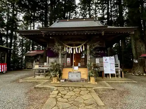坪沼八幡神社の本殿・本堂