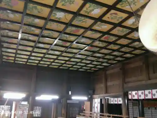 白山神社の{uncategorized: "未分類", other: "その他", undefined: "問題あり", building: "その他建物", grave: "お墓", sacred_gate: "鳥居", guardian: "狛犬", statue: "像", buddha: "仏像", history: "歴史", nature: "自然", garden: "庭園", animal: "動物", pagoda: "塔", temizu: "手水舎", mountain_gate: "山門・神門", sanctuary: "本殿・本堂", subordinate: "末社・摂社", art: "芸術", scenery: "景色", jizo: "地蔵", ema: "絵馬", goshuin: "御朱印", omikuji: "おみくじ", items: "授与品その他", amulet: "お守り", goshuincho: "御朱印帳", eats: "食事", festival: "お祭り", votive_dance: "神楽", shichigosan: "七五三参", wedding: "結婚式", experience: "体験その他", initially: "初詣", around: "周辺", anti_infection: "感染症対策"}