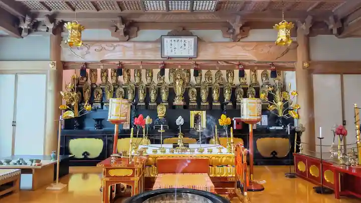 金峰寺の本殿・本堂