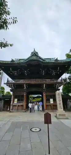 題経寺（柴又帝釈天）の{uncategorized: "未分類", other: "その他", undefined: "問題あり", building: "その他建物", grave: "お墓", sacred_gate: "鳥居", guardian: "狛犬", statue: "像", buddha: "仏像", history: "歴史", nature: "自然", garden: "庭園", animal: "動物", pagoda: "塔", temizu: "手水舎", mountain_gate: "山門・神門", sanctuary: "本殿・本堂", subordinate: "末社・摂社", art: "芸術", scenery: "景色", jizo: "地蔵", ema: "絵馬", goshuin: "御朱印", omikuji: "おみくじ", items: "授与品その他", amulet: "お守り", goshuincho: "御朱印帳", eats: "食事", festival: "お祭り", votive_dance: "神楽", shichigosan: "七五三参", wedding: "結婚式", experience: "体験その他", initially: "初詣", around: "周辺", anti_infection: "感染症対策"}