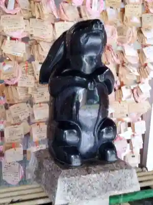 岡崎神社の狛犬