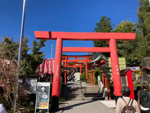 三光稲荷神社の鳥居