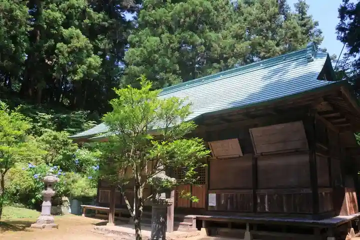 八幡神社の本殿・本堂