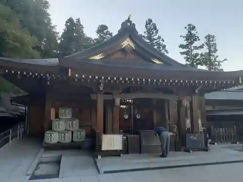 高麗神社(埼玉県)