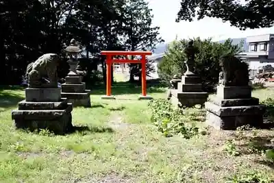 藤城稲荷神社の建物その他
