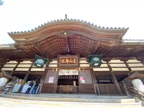 尾山神社の本殿