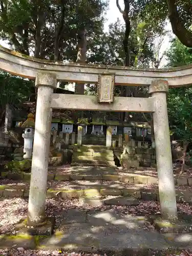 白山神社の鳥居