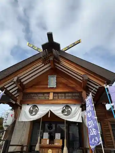 札幌村神社の{uncategorized: "未分類", other: "その他", undefined: "問題あり", building: "その他建物", grave: "お墓", sacred_gate: "鳥居", guardian: "狛犬", statue: "像", buddha: "仏像", history: "歴史", nature: "自然", garden: "庭園", animal: "動物", pagoda: "塔", temizu: "手水舎", mountain_gate: "山門・神門", sanctuary: "本殿・本堂", subordinate: "末社・摂社", art: "芸術", scenery: "景色", jizo: "地蔵", ema: "絵馬", goshuin: "御朱印", omikuji: "おみくじ", items: "授与品その他", amulet: "お守り", goshuincho: "御朱印帳", eats: "食事", festival: "お祭り", votive_dance: "神楽", shichigosan: "七五三参", wedding: "結婚式", experience: "体験その他", initially: "初詣", around: "周辺", anti_infection: "感染症対策"}