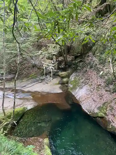 龍鎮神社(奈良県)