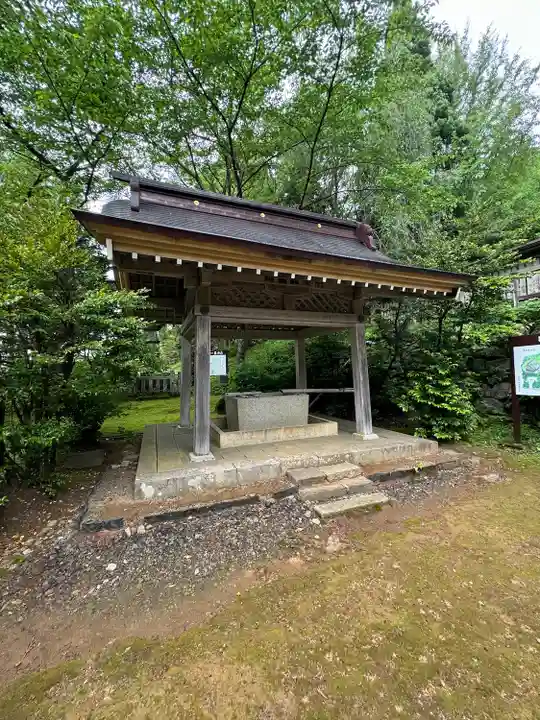 鳥海山大物忌神社蕨岡口ノ宮(山形県)