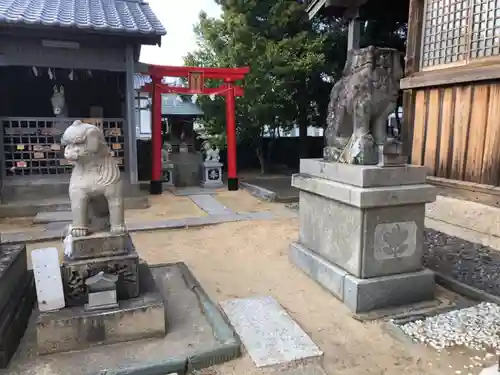 四所神社の狛犬