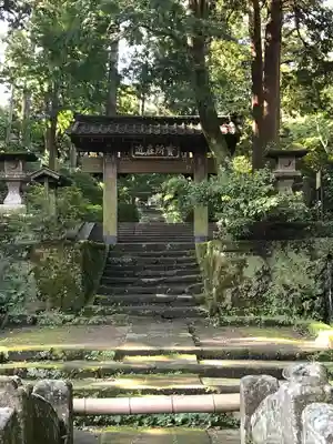東慶寺の山門・神門