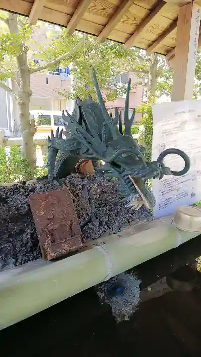 吾妻神社の手水舎