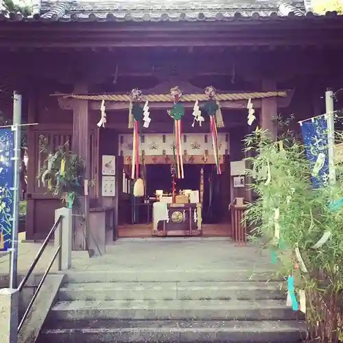片瀬諏訪神社の本殿・本堂
