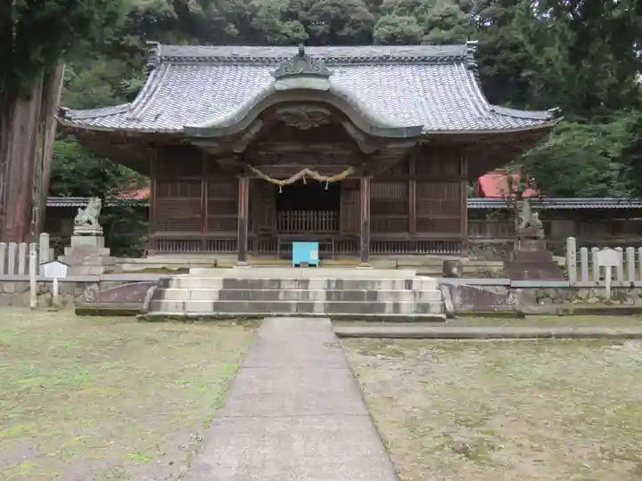 伊富岐神社の本殿・本堂