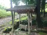 十二社神社の手水舎